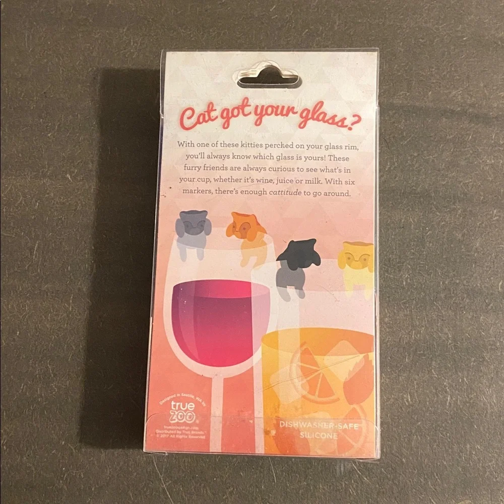 True Zoo Paws Off Wine Glass Markers Cats Set of 6 NIP